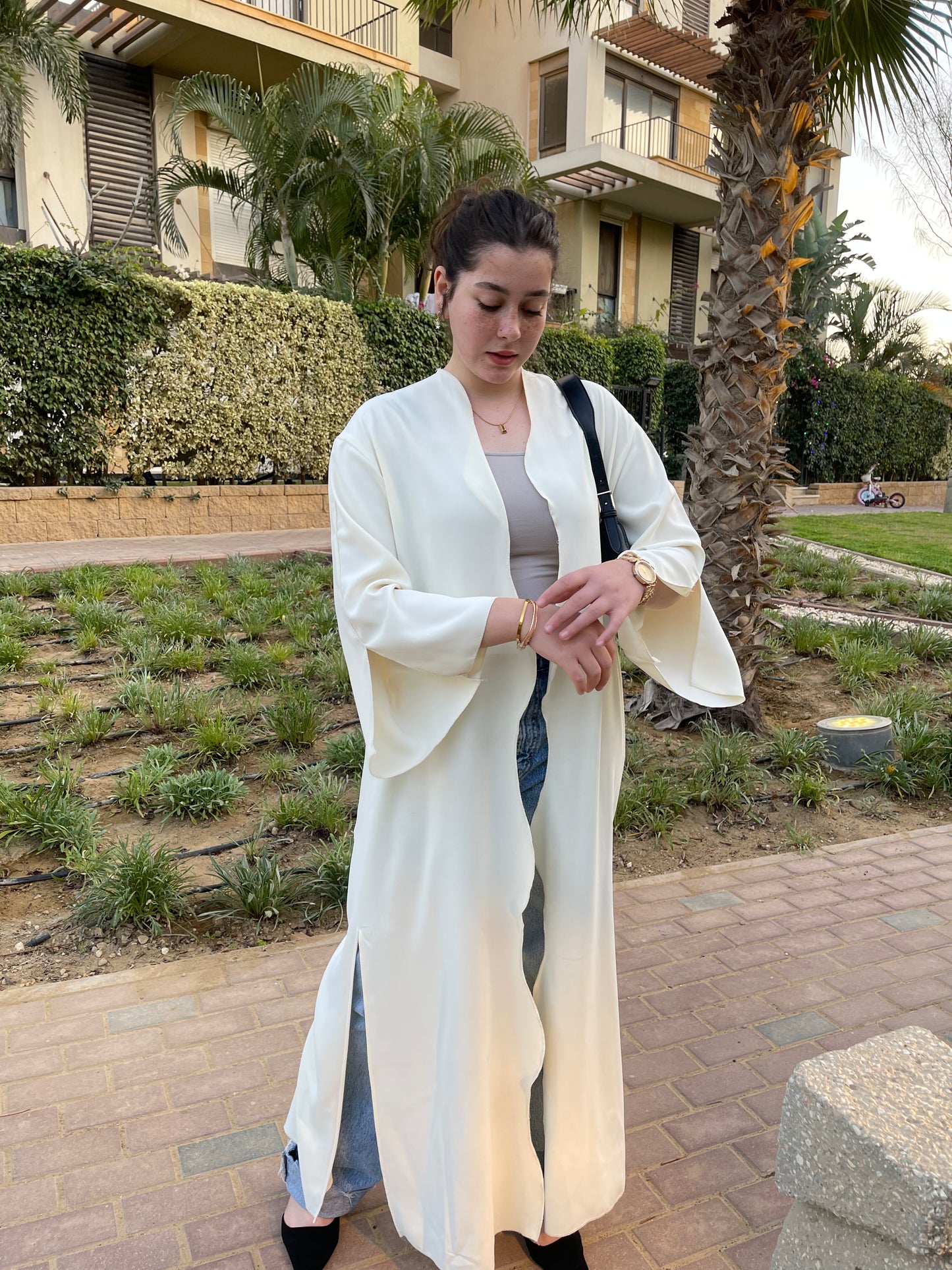 Waves Abaya in Off-White